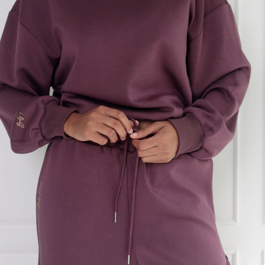 Java Plum Color Tracksuit Sleek & Chic Tracksuit | Plum | Lisa Raleigh – Lisa Raleigh Online Store