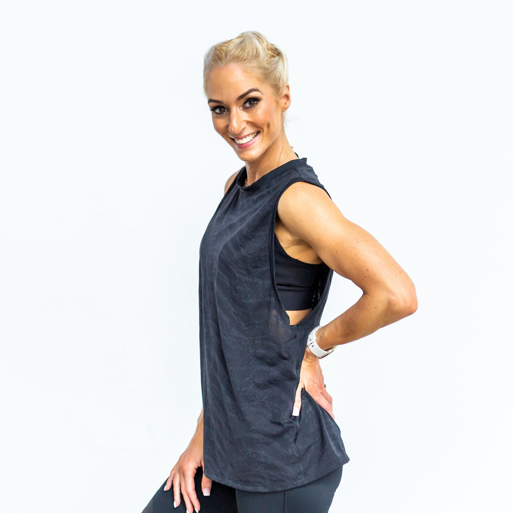 Lisa Raleigh Tops – Lisa Raleigh Online Store